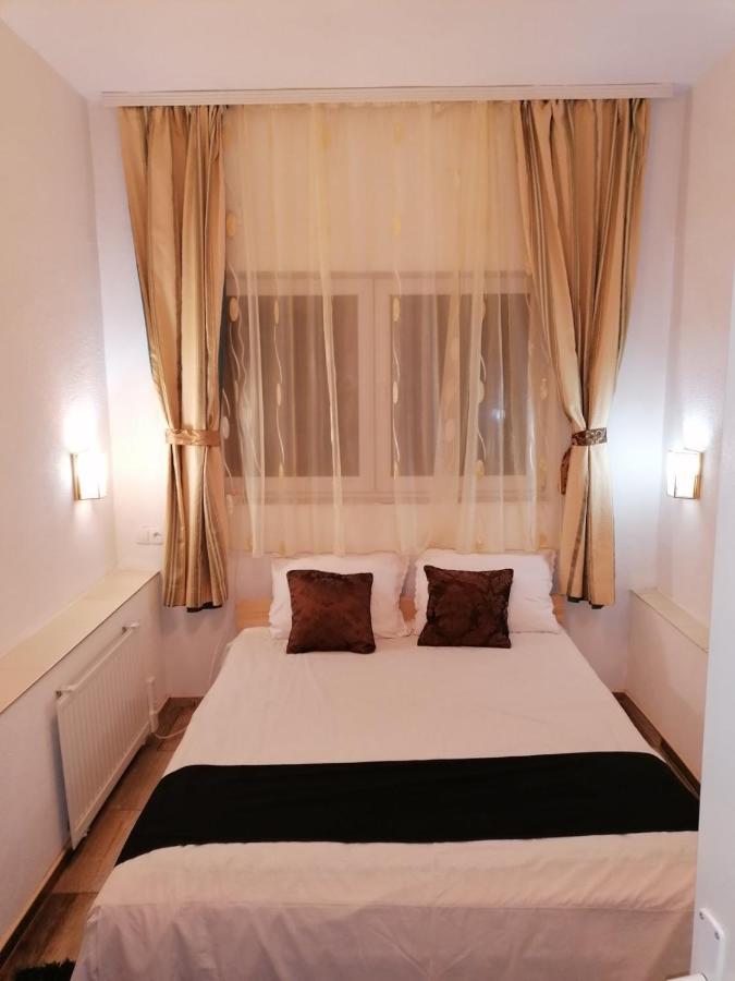 Excellency Apartmani บันยาลูกา ภายนอก รูปภาพ