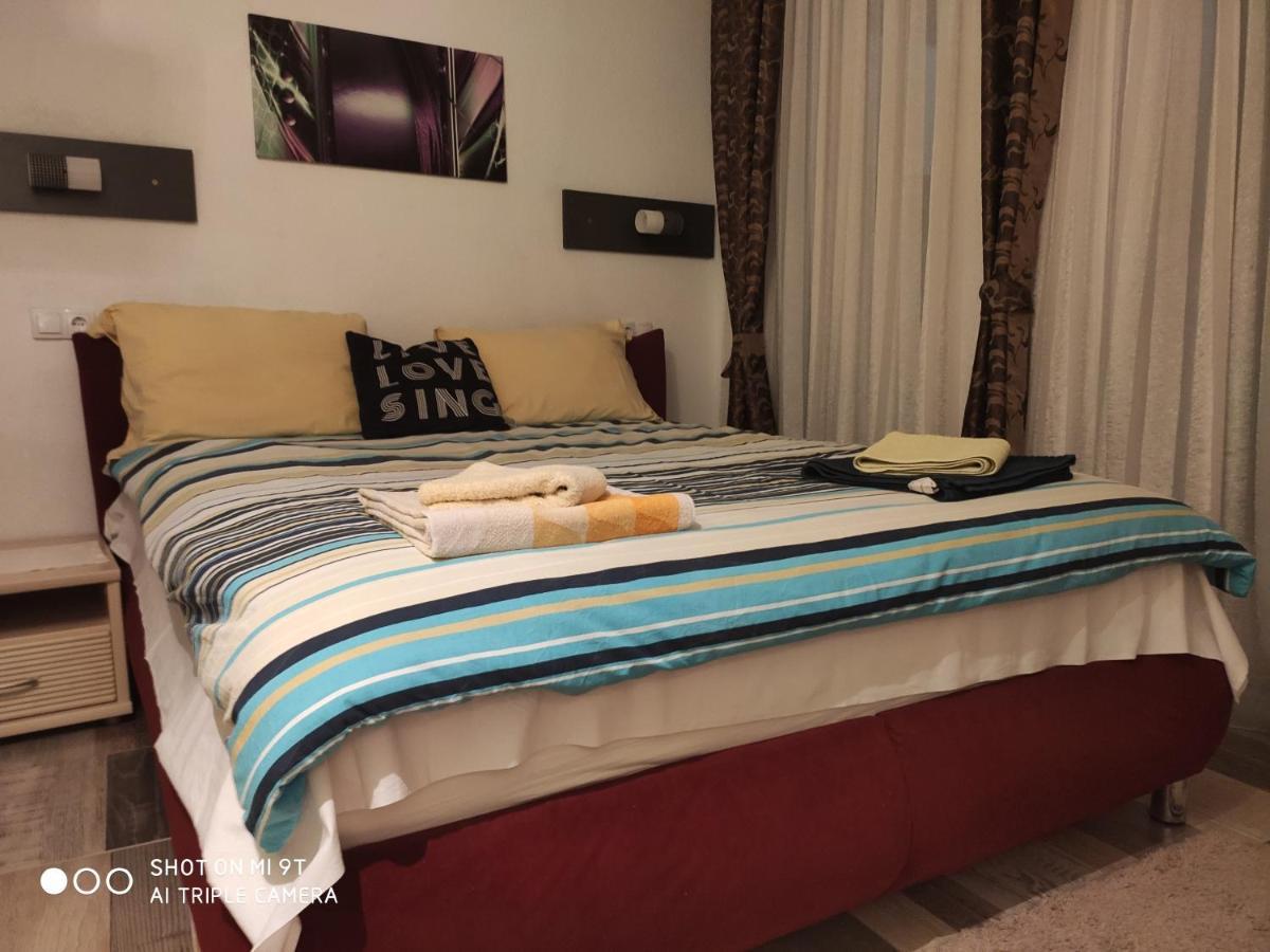 Excellency Apartmani บันยาลูกา ภายนอก รูปภาพ